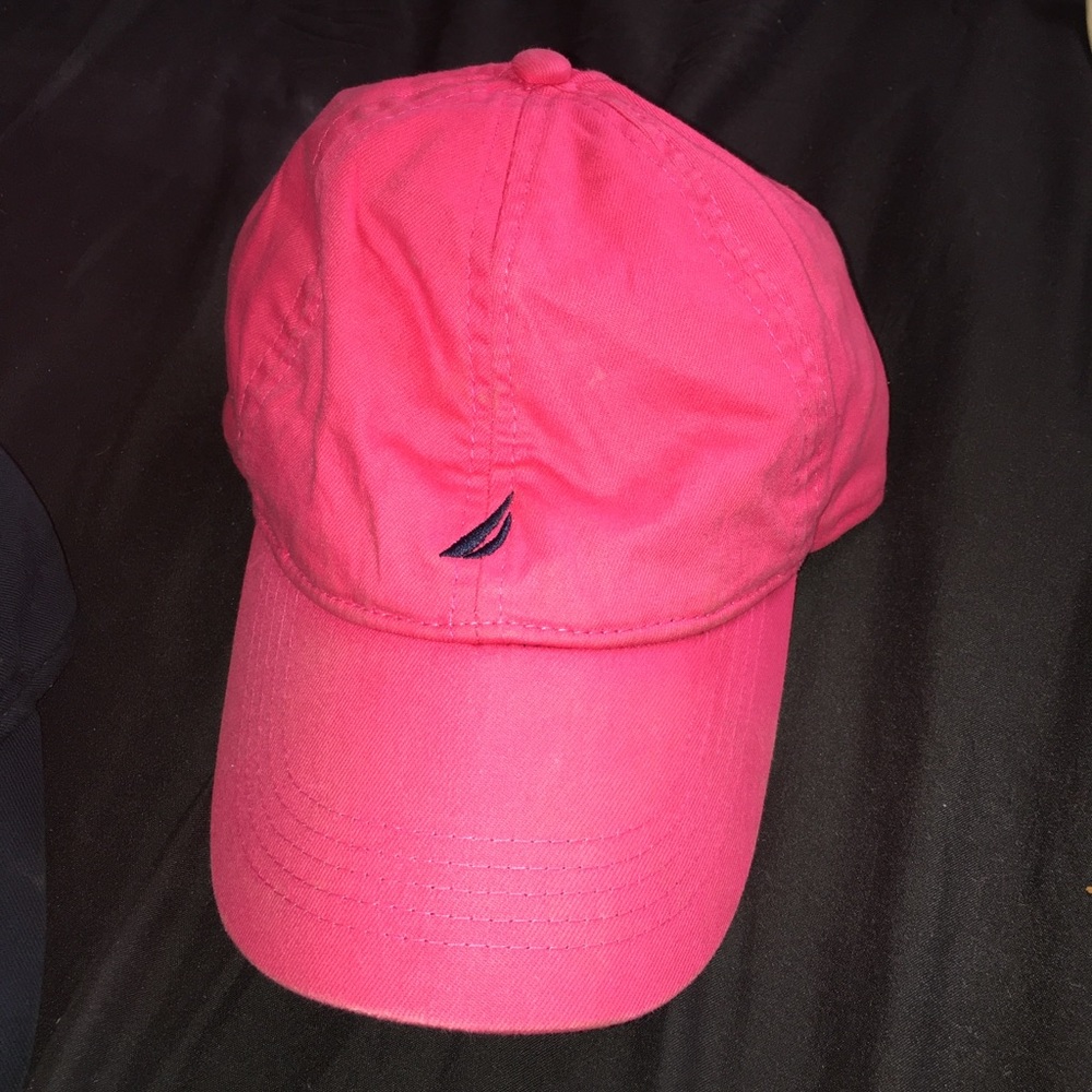 A pink hat